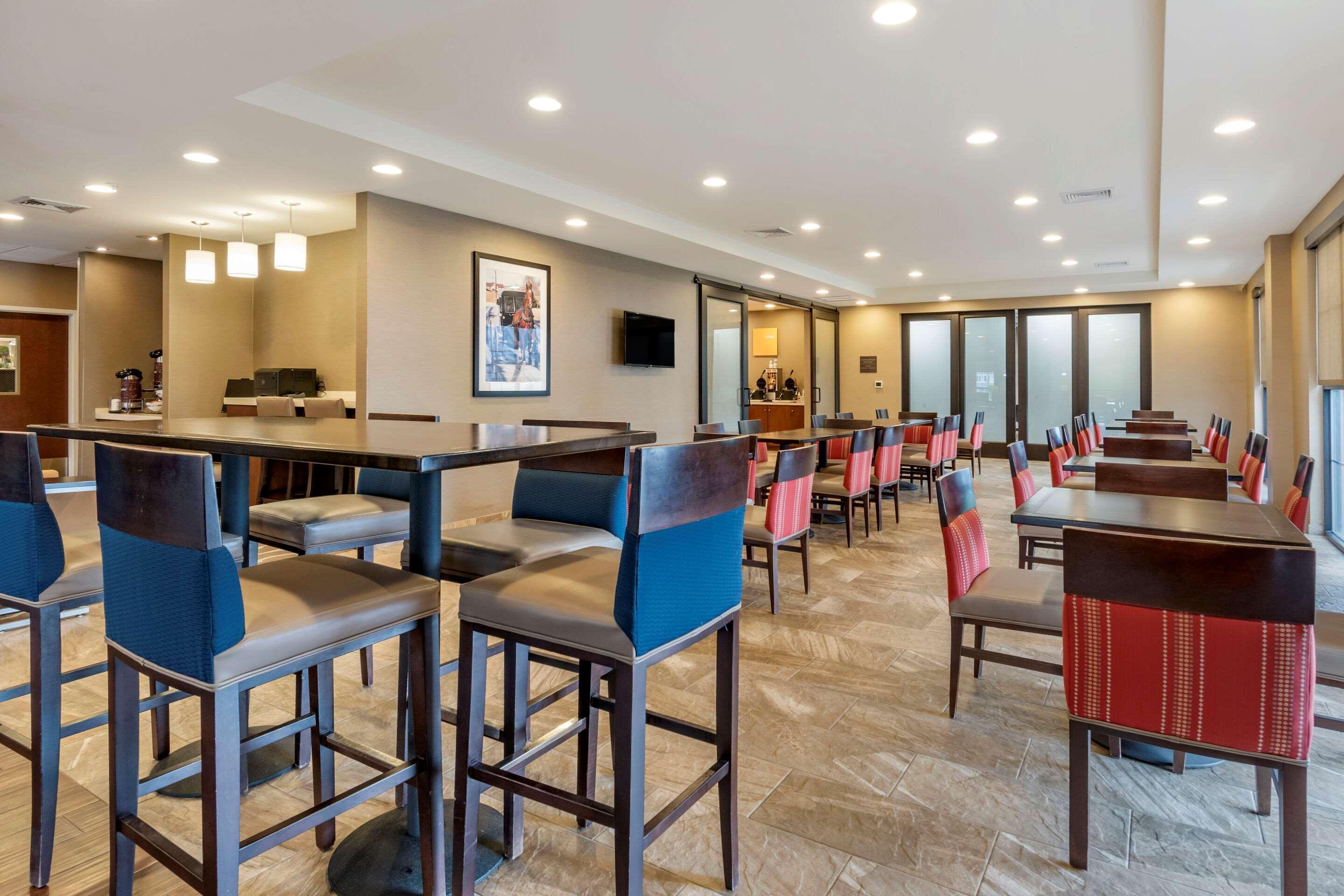 Comfort Suites Manheim - Lancaster Luaran gambar