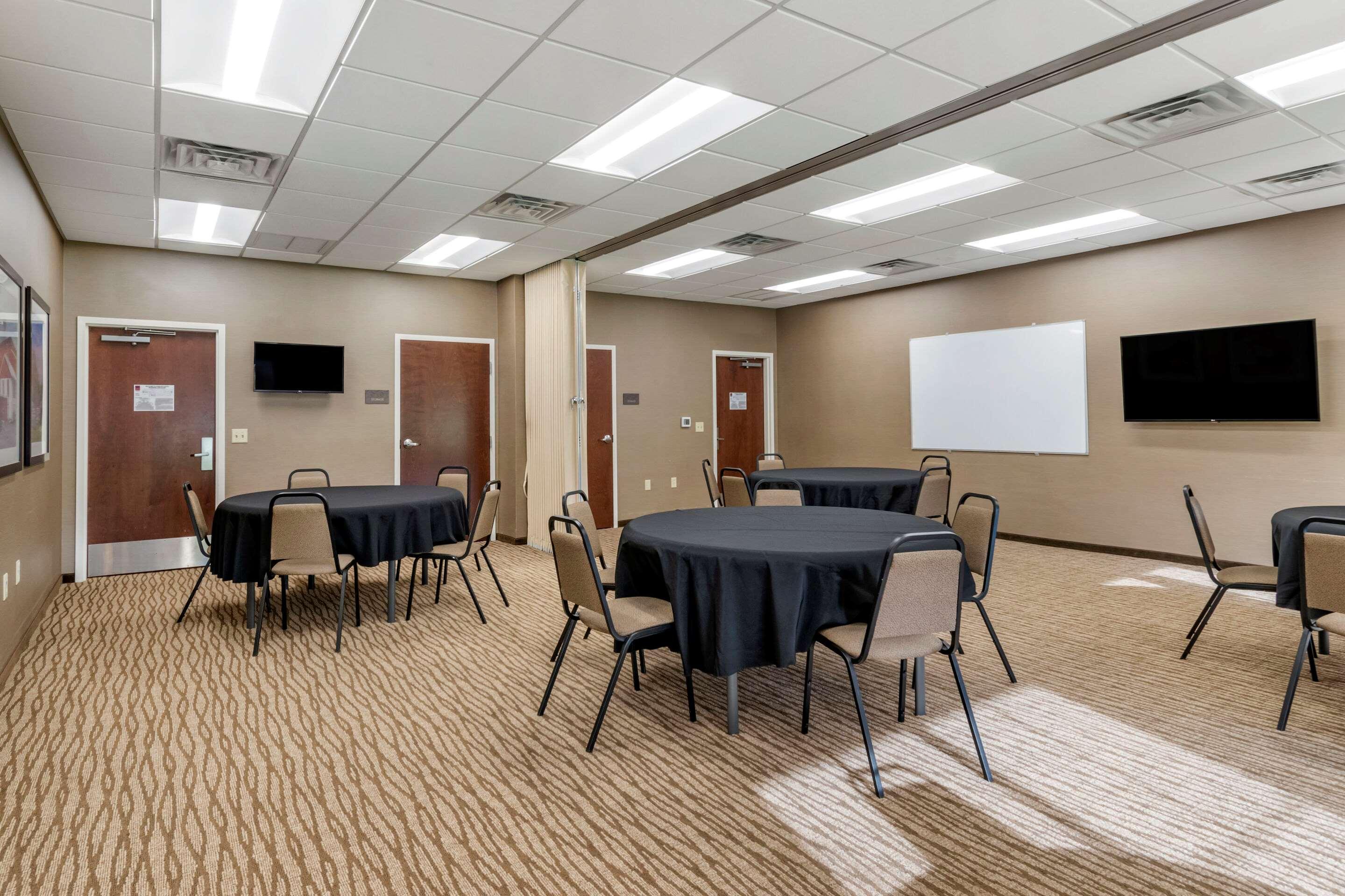 Comfort Suites Manheim - Lancaster Luaran gambar