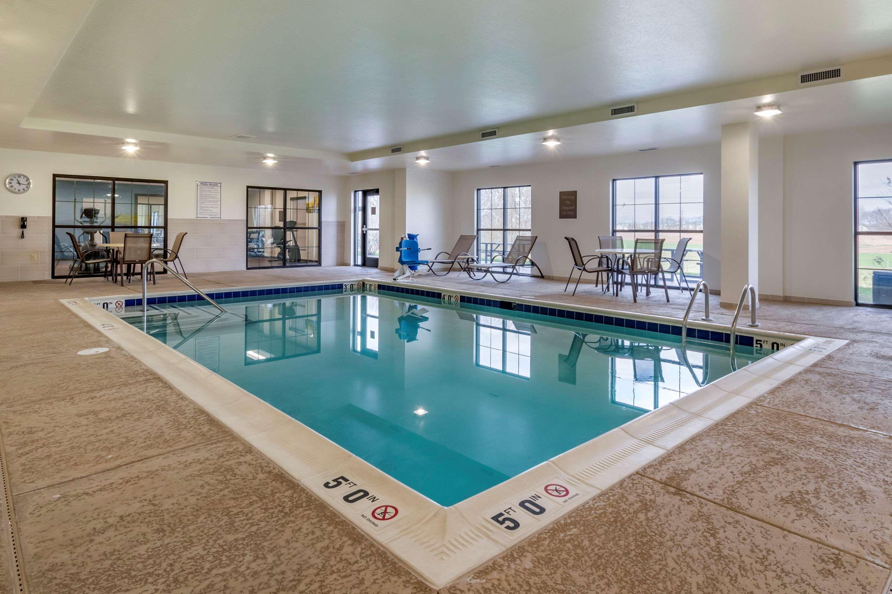 Comfort Suites Manheim - Lancaster Luaran gambar